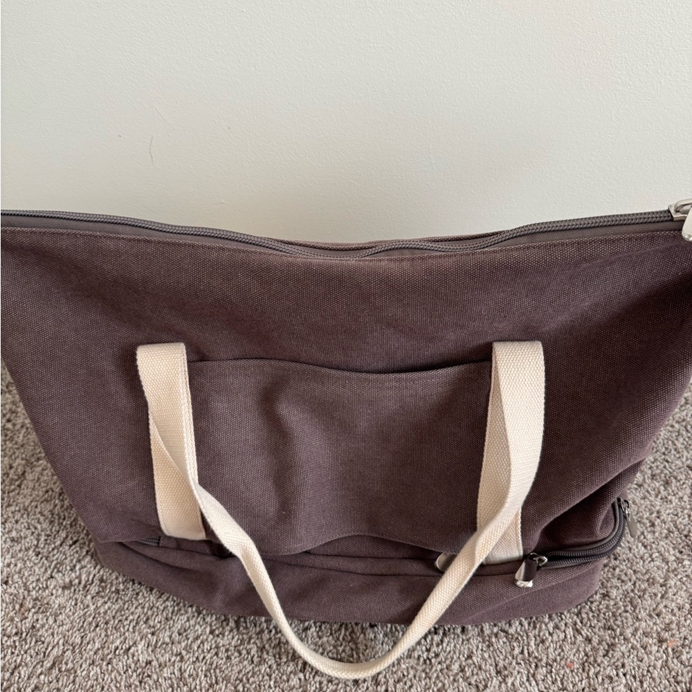 Lo & Sons Brown Canvas Travel Bag